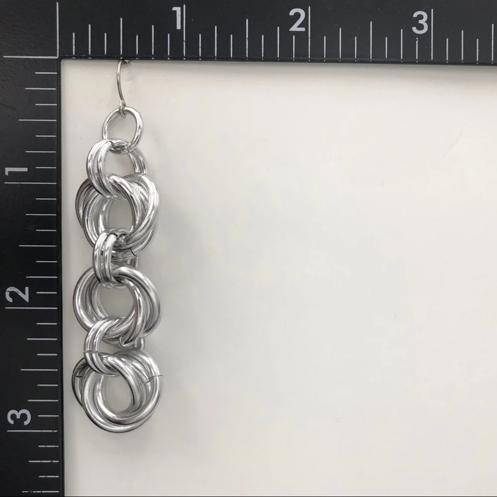 🍀 Long Silver Connected Rings Dangle Earrings